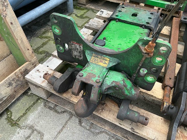 3x john deere 6000-serie pick-up hitch / ondertrekhaken - afbeelding 6 van  7