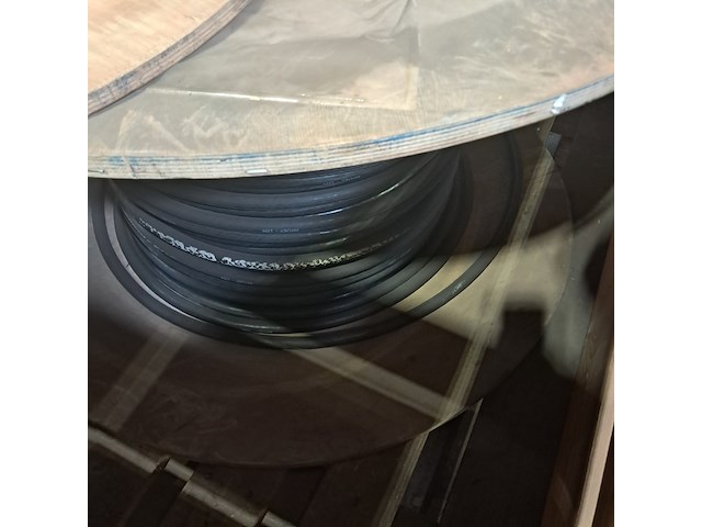 3x kabel op houten haspel, o.a raychem - afbeelding 4 van  7