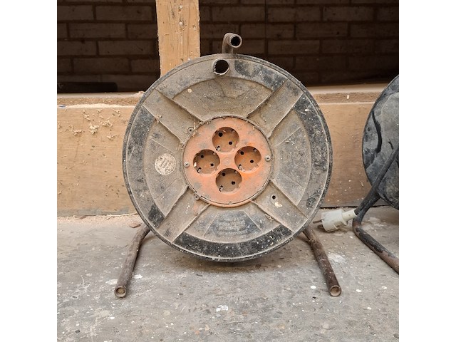 3x kabelhaspel, 230v - afbeelding 2 van  7