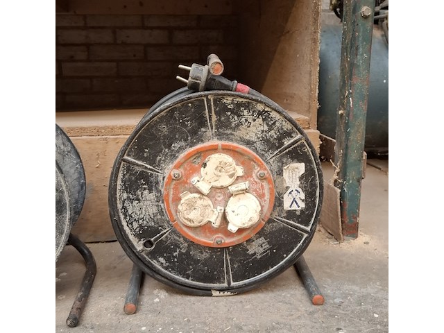 3x kabelhaspel, 230v - afbeelding 6 van  7