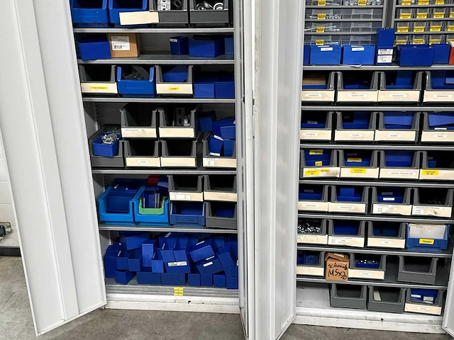 3x kast inclusief bevestigingsmaterialen - - - afbeelding 2 van  19