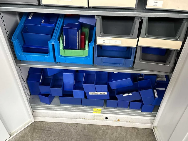 3x kast inclusief bevestigingsmaterialen - - - afbeelding 10 van  19