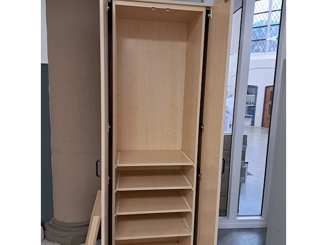 3x kast - afbeelding 1 van  4