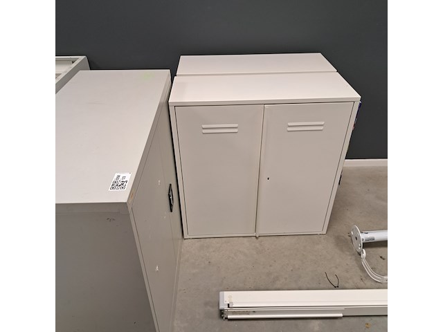 3x kast - afbeelding 1 van  4