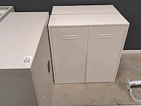 3x kast - afbeelding 1 van  4