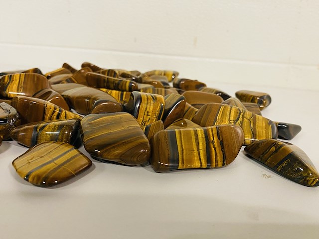 3x kilo tijgeroog met hematiet trommelstenen - afbeelding 3 van  5