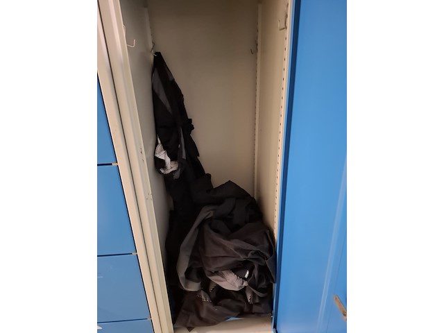 3x kledinglocker - afbeelding 6 van  7