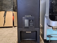 3x koffiemachine, douwe egberts en bravilor - afbeelding 2 van  14