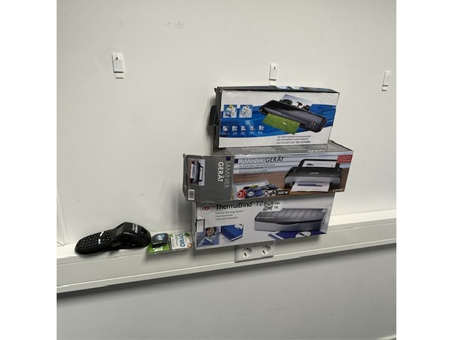 3x laminator en labelwriter, o.a. gbc, thermabind t200 - afbeelding 1 van  4