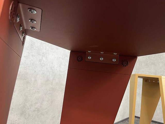 3x lande trigon - design statafel - afbeelding 7 van  16