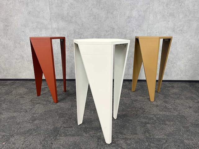 3x lande trigon - design statafel - afbeelding 10 van  16