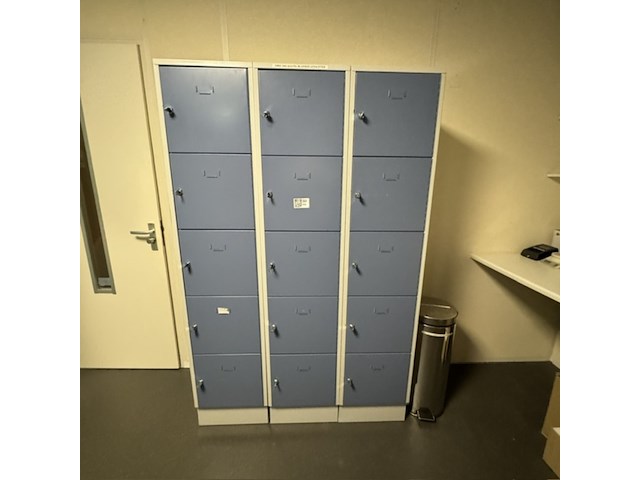 3x lockerkast en pedaalemmer, blauw/grijs - afbeelding 1 van  3