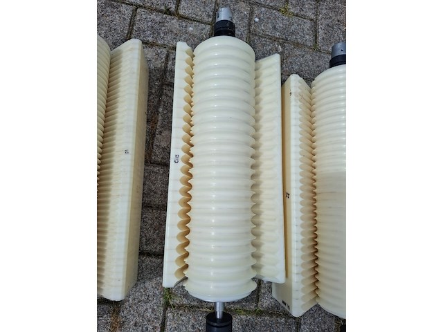 3x machine/module t.b.v. productielijn visvoerproductie - afbeelding 21 van  29