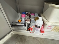 3x magazijnkast, bruin en grijs, met inhoud - afbeelding 3 van  5