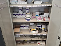 3x magazijnkast met inhoud - afbeelding 3 van  16