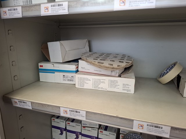 3x magazijnkast met inhoud - afbeelding 5 van  16