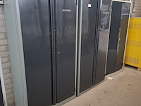 3x magazijnkast met inhoud - afbeelding 1 van  16