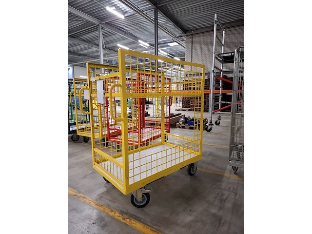 3x materiaalwagen - afbeelding 2 van  5