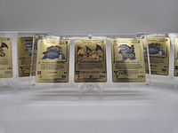 3x metalen venusaur, charizard en blastoise (base set) pokémon kaarten in acryl display - afbeelding 5 van  12