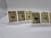 3x metalen venusaur, charizard en blastoise (base set) pokémon kaarten in acryl display - afbeelding 9 van  12
