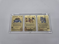3x metalen venusaur, charizard en blastoise (base set) pokémon kaarten in acryl display - afbeelding 11 van  12
