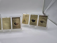 3x metalen venusaur, charizard en blastoise (base set) pokémon kaarten in acryl display - afbeelding 8 van  11
