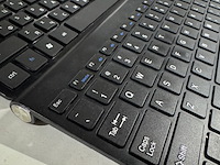 3x monitor en diverse toetsenborden o.a. lg en dell, 27ul600 en - afbeelding 9 van  9