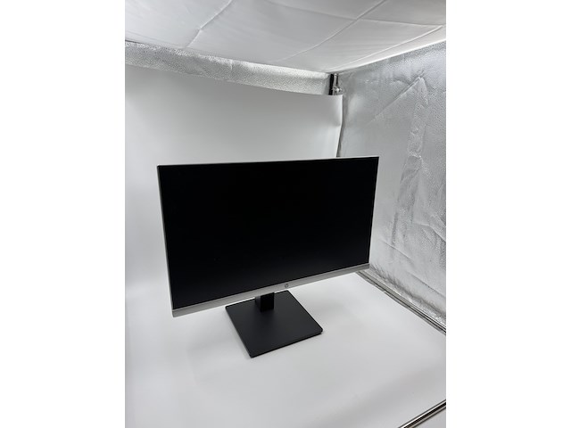 3x monitor (full hd / qhd mix), hp, 1x hp e240 & 2x hp24mq, zwart, 2016-2020 - afbeelding 6 van  13