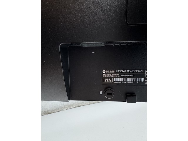 3x monitor (full hd / qhd mix), hp, 1x hp e240 & 2x hp24mq, zwart, 2016-2020 - afbeelding 13 van  13