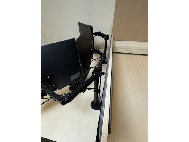 3x monitor hp en samsung - afbeelding 6 van  6