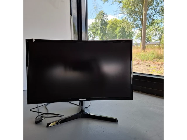3x monitor, samsung, diverse modellen - afbeelding 4 van  5