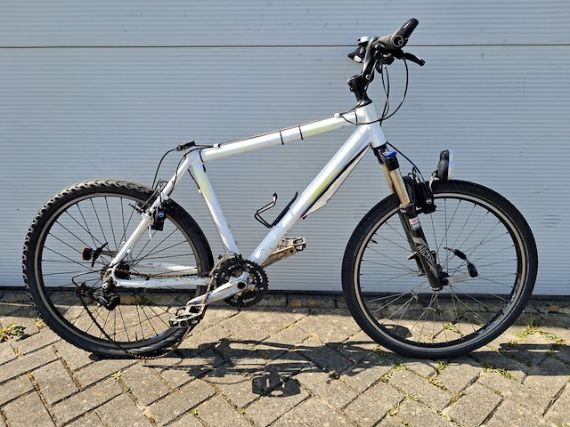 3x mountainbike, wit - afbeelding 14 van  30