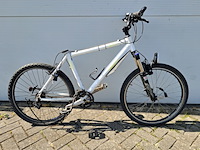 3x mountainbike, wit - afbeelding 14 van  30