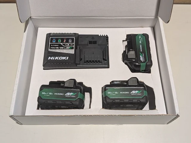 3x multi volt accu, hikoki, bsl 36a18x, en snellader uc18ysl3 - afbeelding 3 van  4