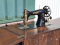 3x nostalgische naaimachine singer en paff - afbeelding 10 van  10