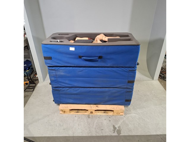 3x oefenpop in tas, hal, tetherless simulation - afbeelding 1 van  7