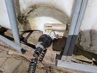 3x opengewerkte ibc container - afbeelding 7 van  7