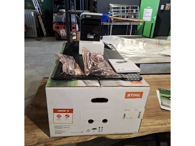 3x oplaadstation t.b.v robotmaaier , sthil - afbeelding 8 van  24