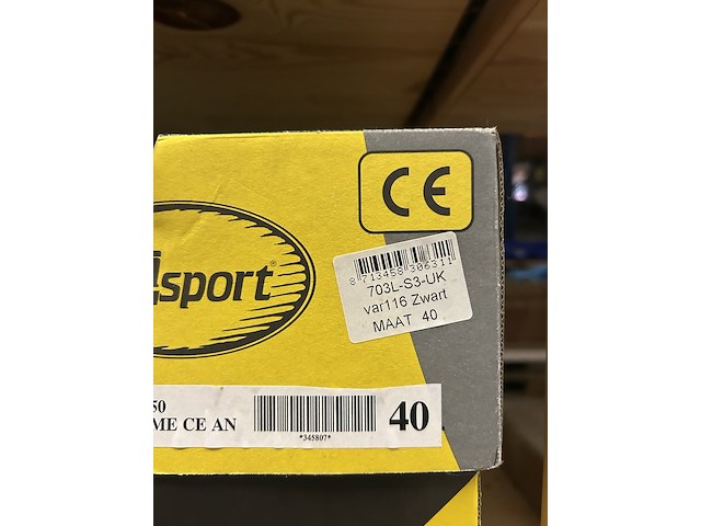 3x paar veiligheidsschoenen (maat 40, 44, 46) grisport - afbeelding 3 van  4