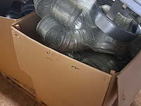 3x pallet met divers luchtkanaal toebehoren - afbeelding 7 van  7
