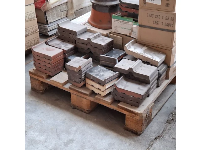 3x pallet met diverse wand & vloer tegels, o.a. procasa, mosa en grespania - afbeelding 12 van  18