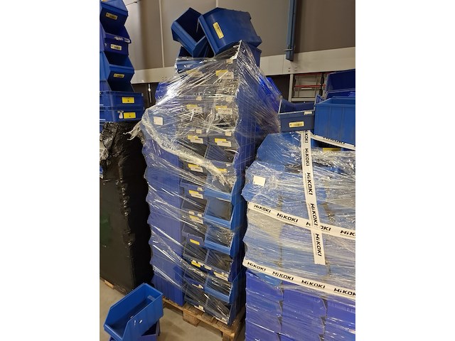 3x pallet met magazijnbakken, diverse maten - afbeelding 3 van  5