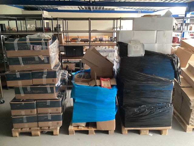 3x pallet met quill producten en kinderboekjes- speelgoed - afbeelding 1 van  10