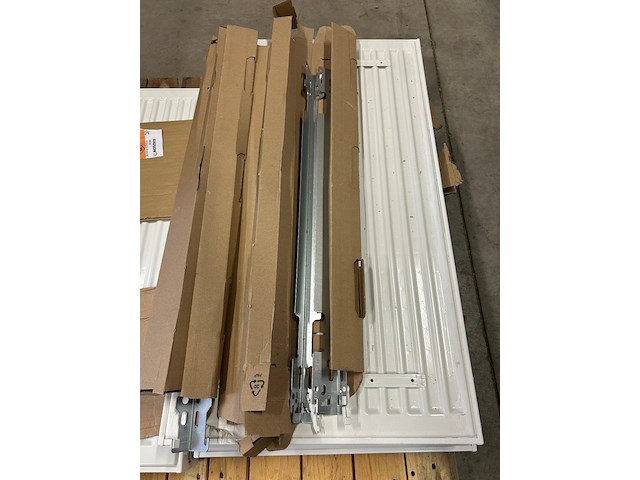 3x paneelradiator 900x400mm, radson - afbeelding 3 van  4