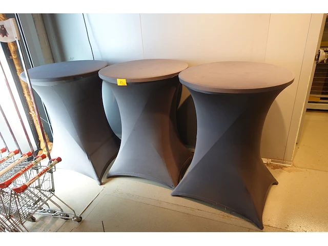 3x partytafel - afbeelding 1 van  2