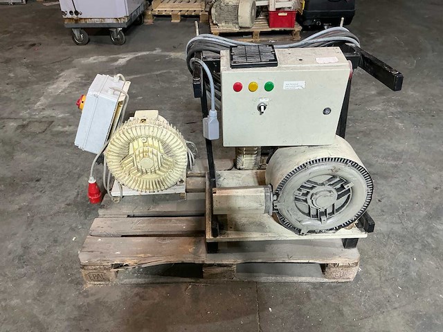 3x piovan - f38 - zijkanaalblower regeneratieve blower - afbeelding 4 van  11