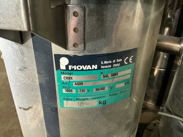 3x piovan f38 - side channel/ring blower - 4 x piovan c10ix (material receiver) - afbeelding 13 van  15