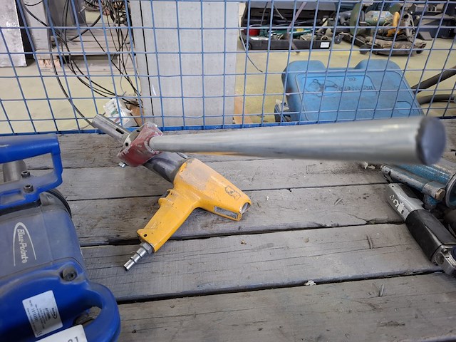 3x pneumatisch gereedschap - afbeelding 6 van  8