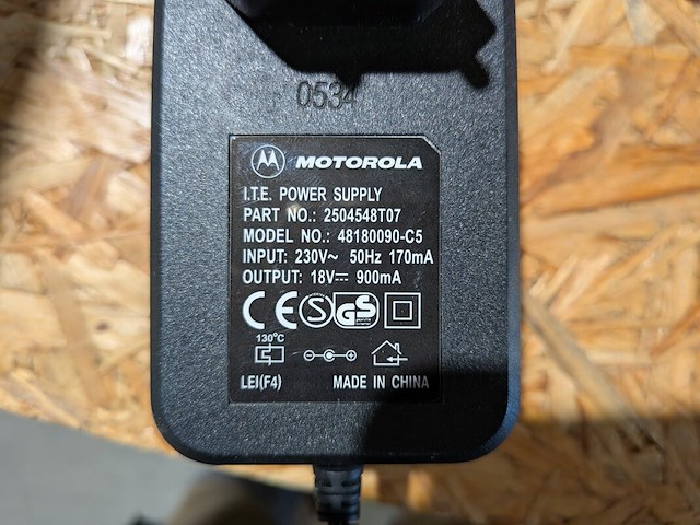 3x portofoon met accessoires, motorola - afbeelding 9 van  9