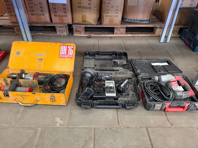 3x professioneel elektrisch gereedschap in koffer, w.o. metabo, milwaukee - afbeelding 1 van  5